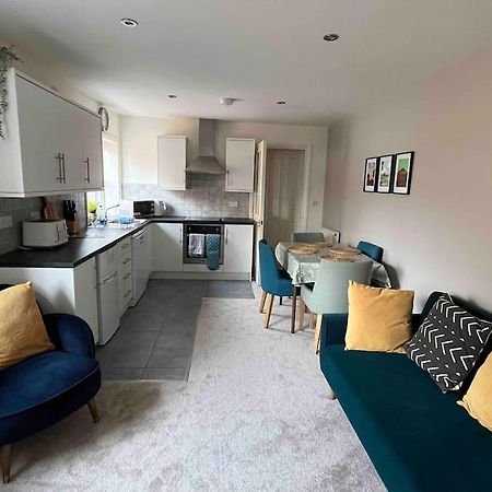 Town Centre Apartment With Parking Wallingford Bagian luar foto